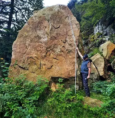 Felsen sprengen