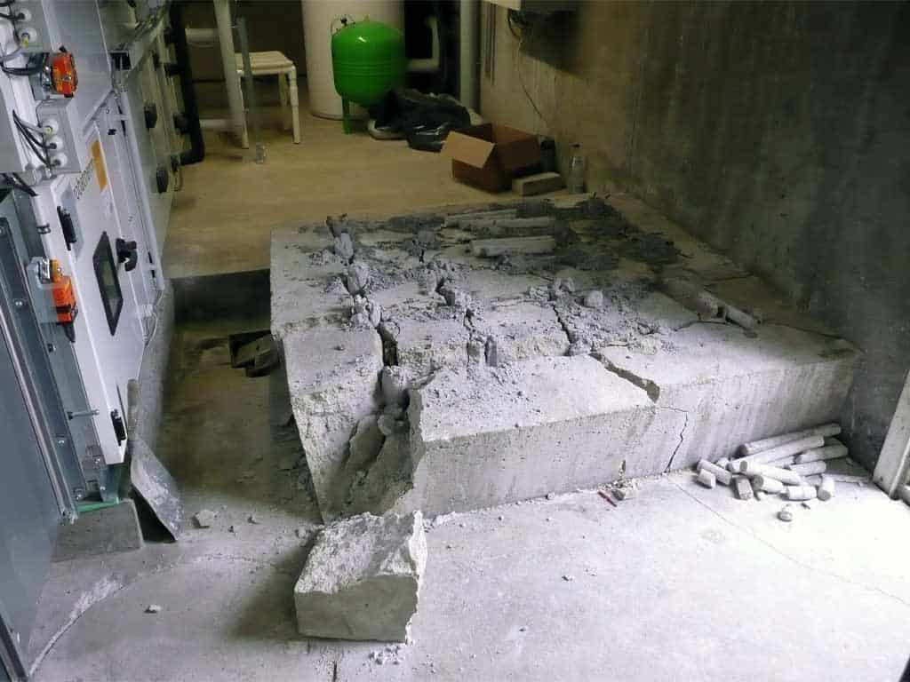 Demolition concrete base with concrete with explosive concrete
