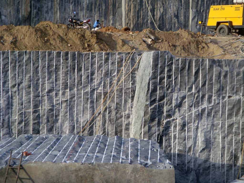Cut off granite blocks with concrete