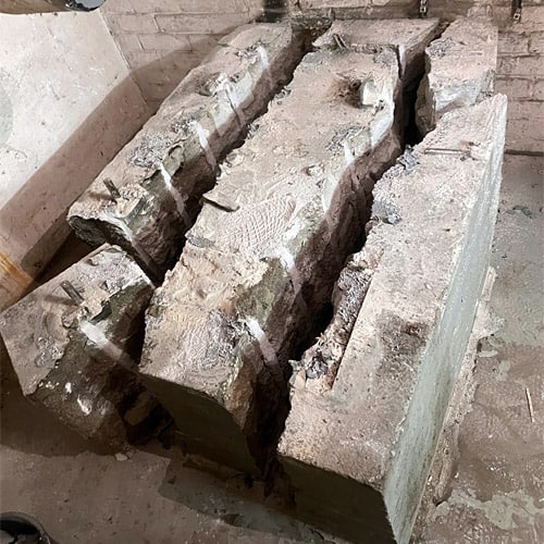 Betonblock zerkleinern, Betonblock zerstören